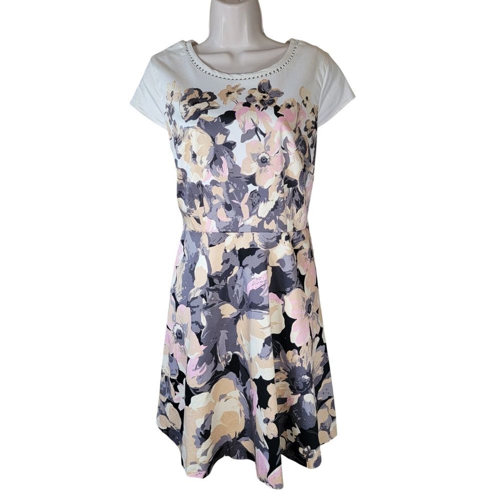Isaac Mizrahi Live Size 8 Grey Pink Floral‎ Fit and Flare Dress Pockets Lined - Picture 2 of 6